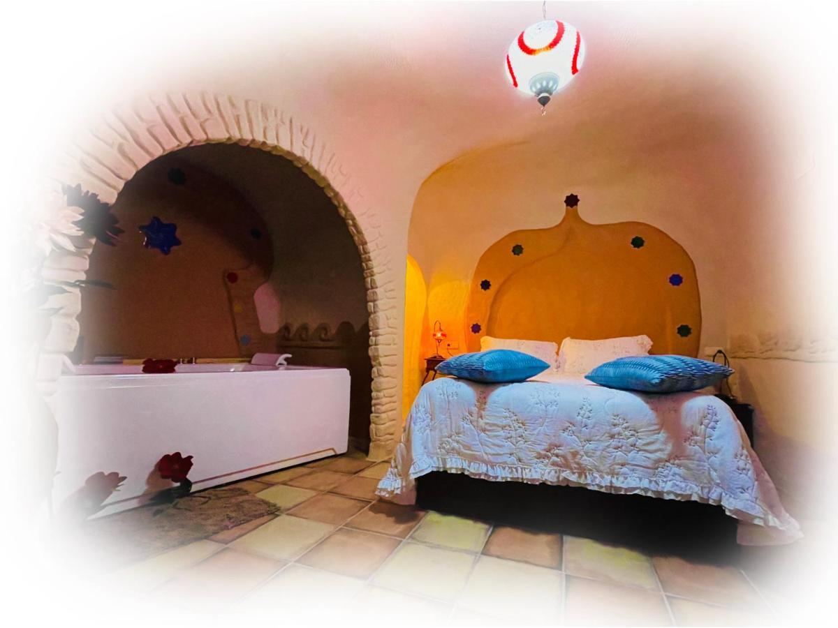 팜파네이라 Casas Cueva El Castano 게스트하우스 외부 사진